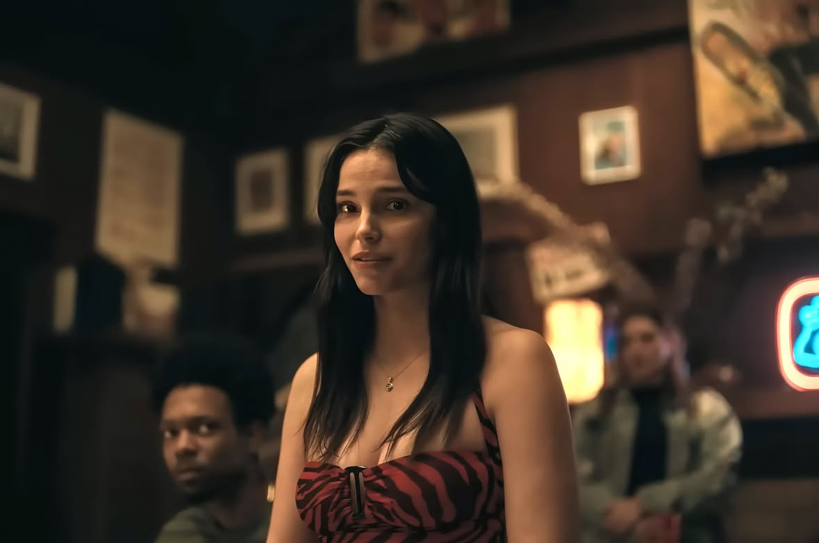 Bar smile meme template
